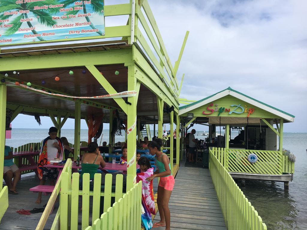 Mara'S Place Hotel Caye Caulker Esterno foto