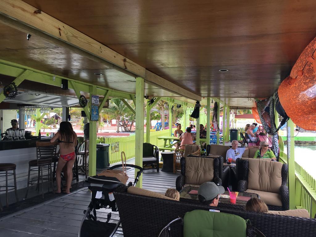 Mara'S Place Hotel Caye Caulker Esterno foto